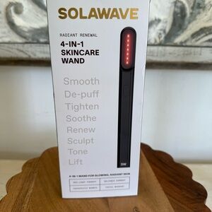 Solawave Radiant Renewal 4-in-1 Skincare Wand - Black